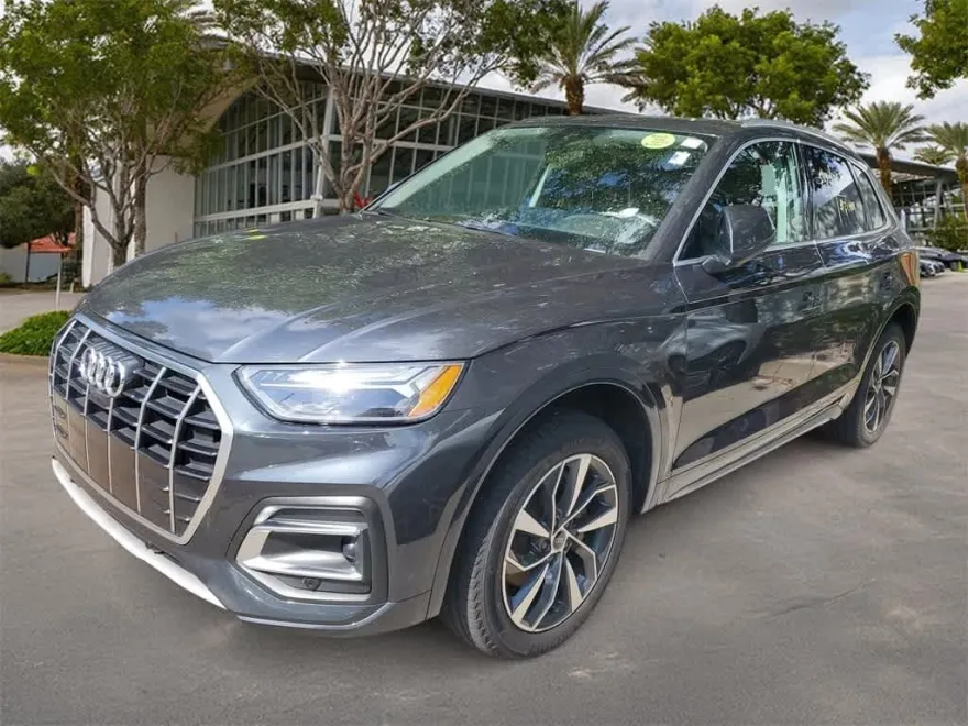 2021 Audi Q5 Premium Plus photo 1