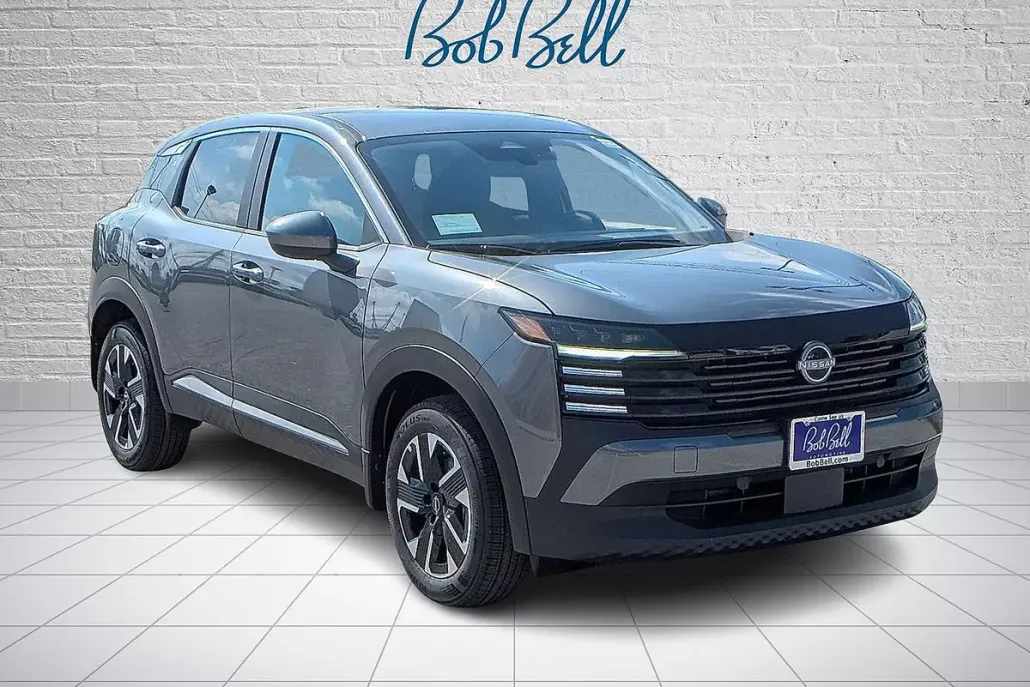 2025 Nissan Kicks SV photo 1