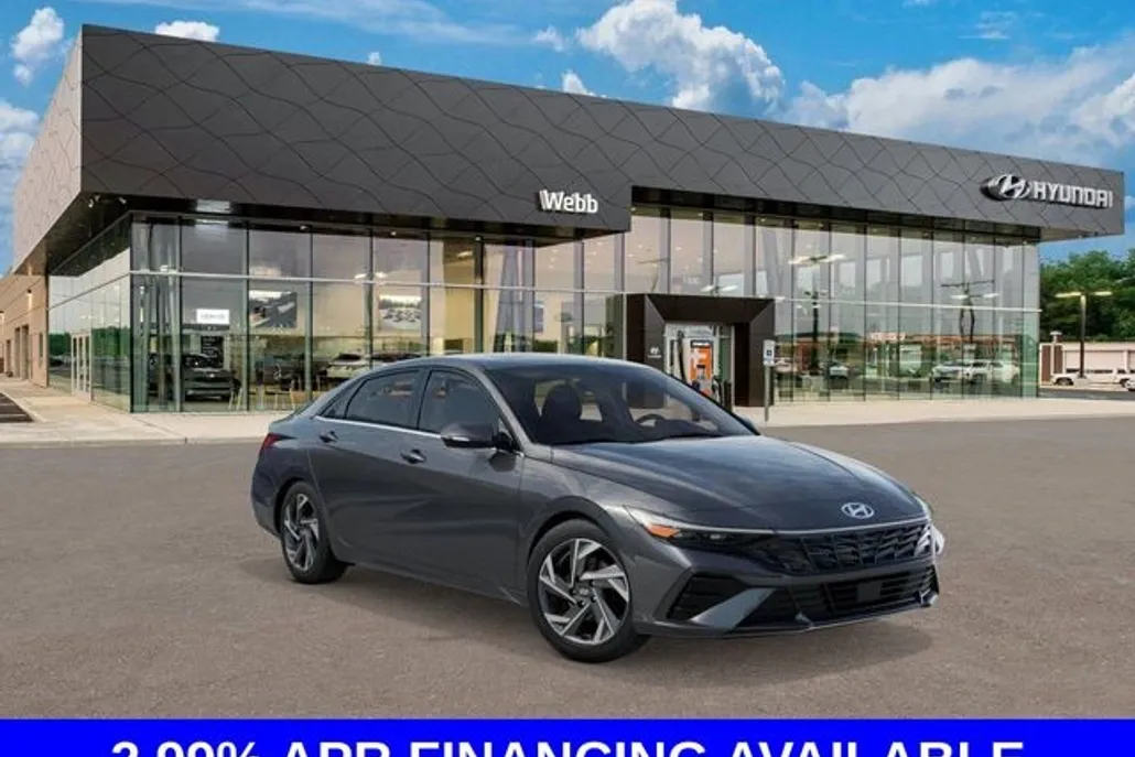 2025 Hyundai Elantra Limited photo 1