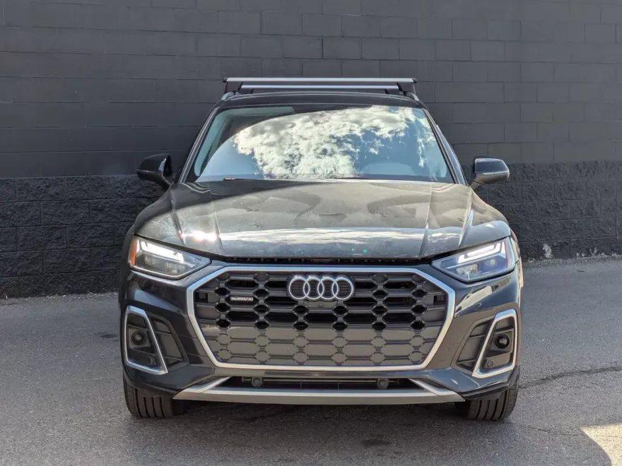 2024 Audi Q5 S line Premium Plus photo 1