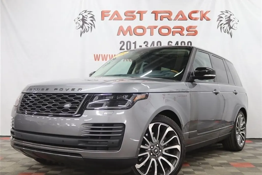 2020 Land Rover Range Rover P525 HSE photo 1