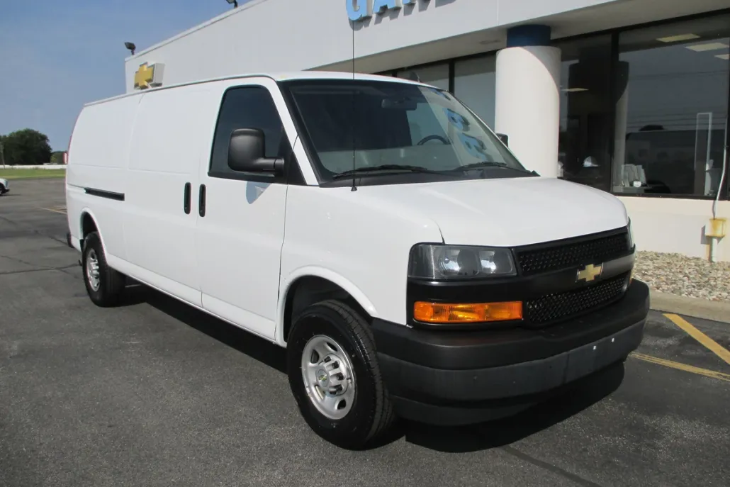 2023 Chevrolet Express 2500 Cargo Van photo 1