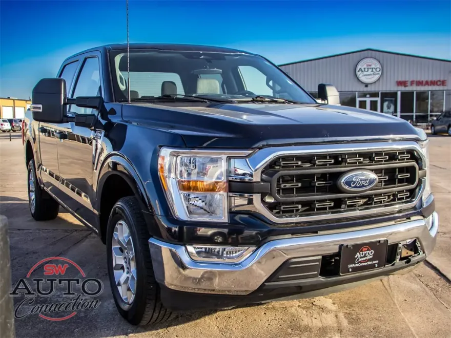 2022 Ford F-150 XLT photo 1