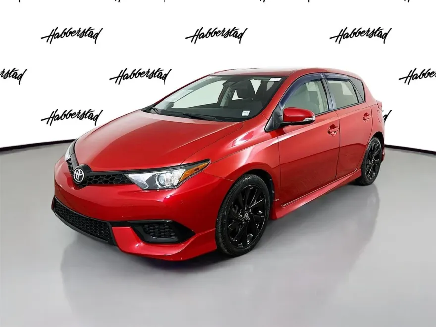 2017 Toyota Corolla iM Base photo 1
