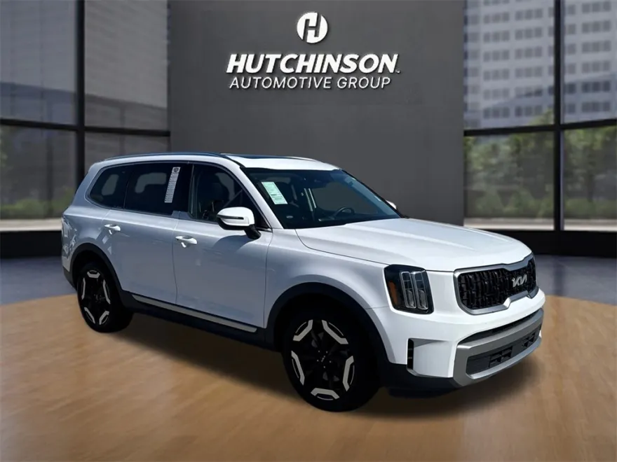 2023 Kia Telluride EX photo 1