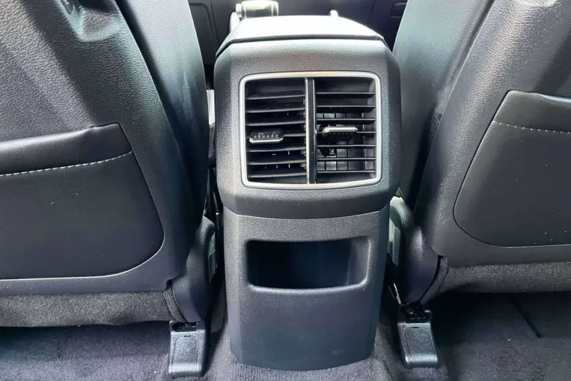 2025 Kia Sportage EX photo 1