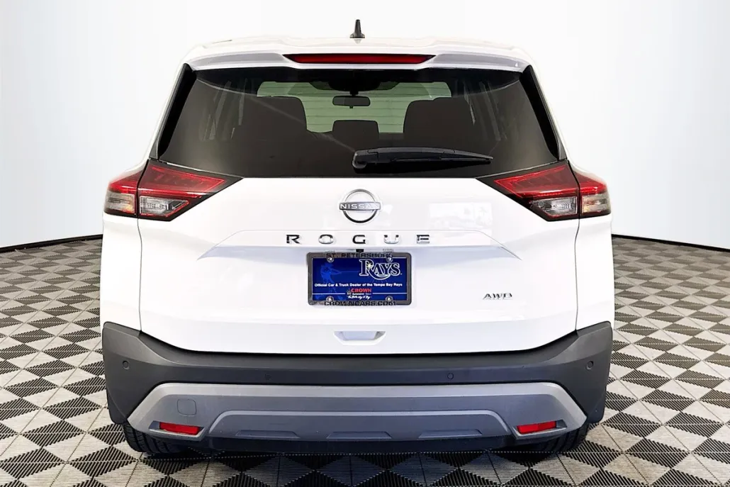 2022 Nissan Rogue S AWD photo 1