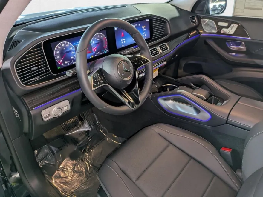 2026 Mercedes Benz GLE 450 4MATIC photo 1
