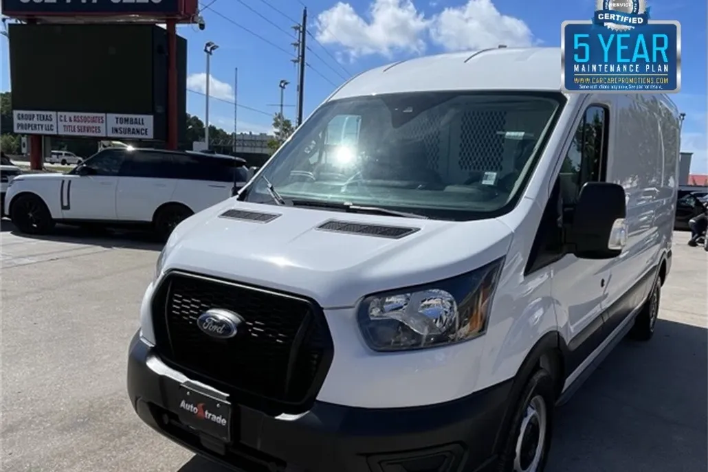 2021 Ford Transit Cargo Van photo 1