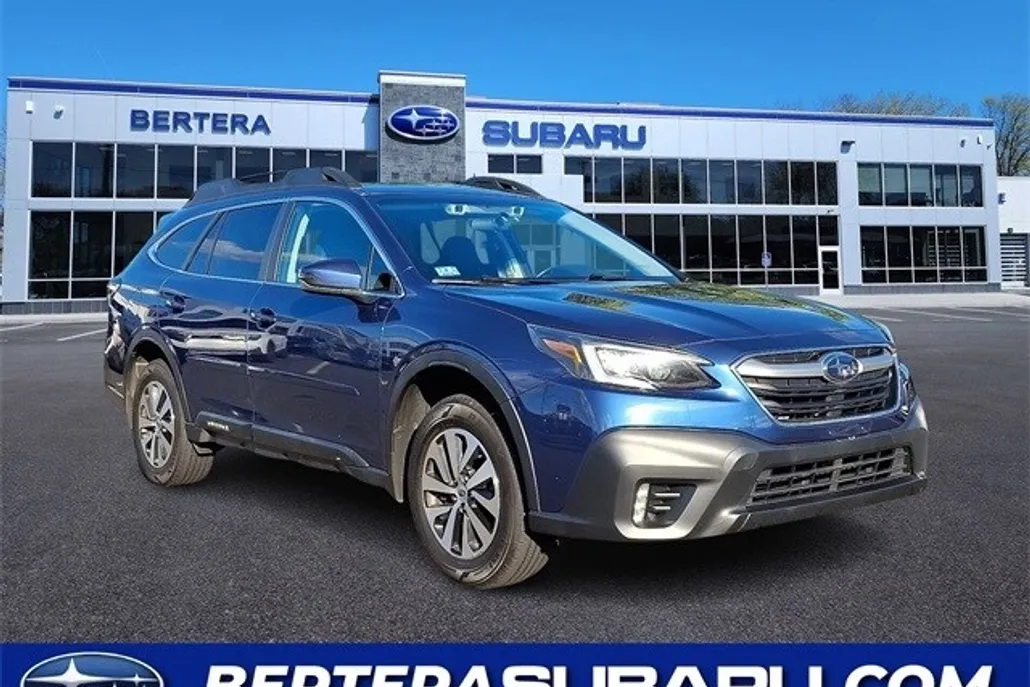 2021 Subaru Outback Premium photo 1