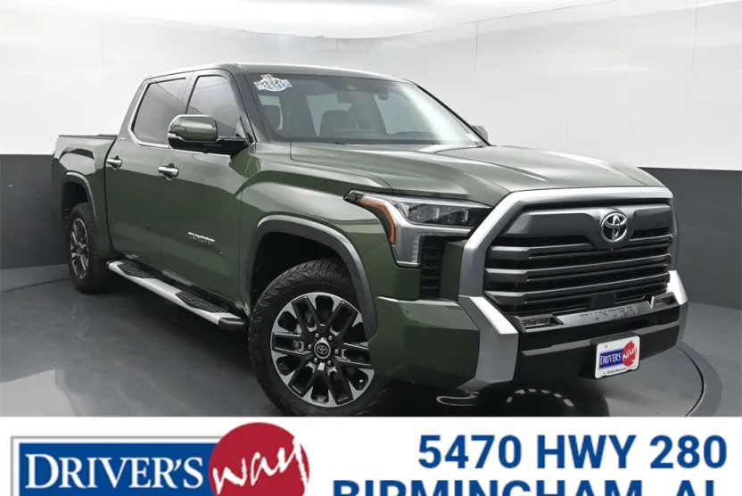 2022 Toyota Tundra Limited photo 1