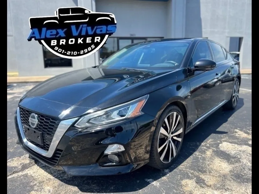 2020 Nissan Altima 2.5 Platinum photo 1