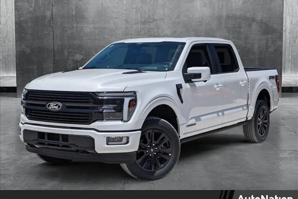 2025 Ford F-150 Platinum photo 1
