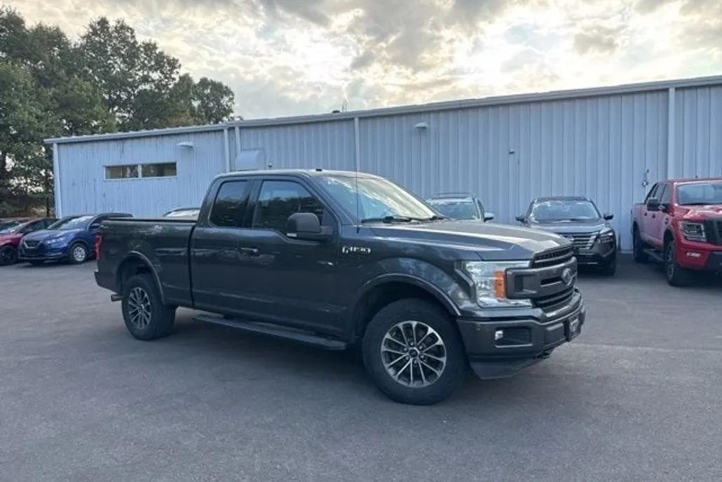 2018 Ford F-150 XLT photo 1