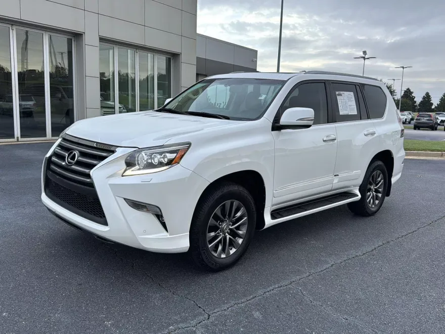 2016 Lexus GX 460 Luxury photo 1
