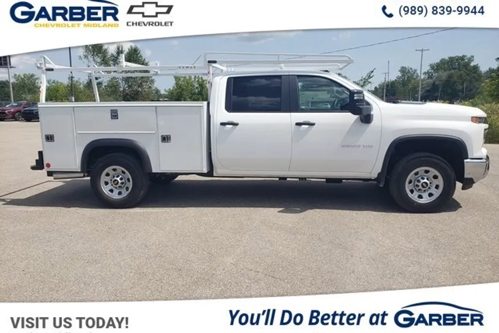 2024 Chevrolet Silverado 3500HD photo 1