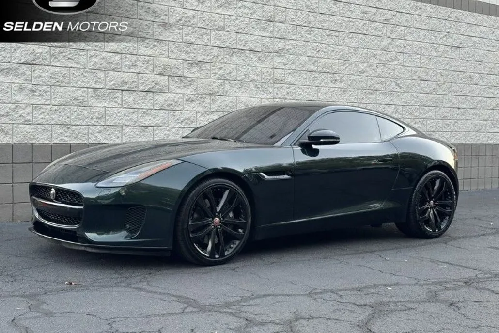 2019 Jaguar F-TYPE P300 photo 1