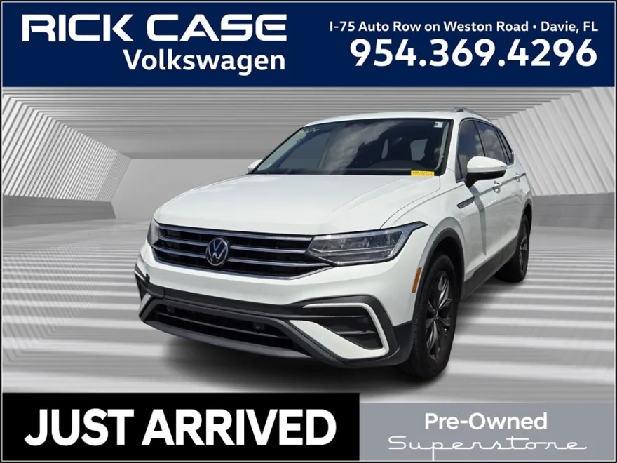 2022 Volkswagen Tiguan SE photo 1