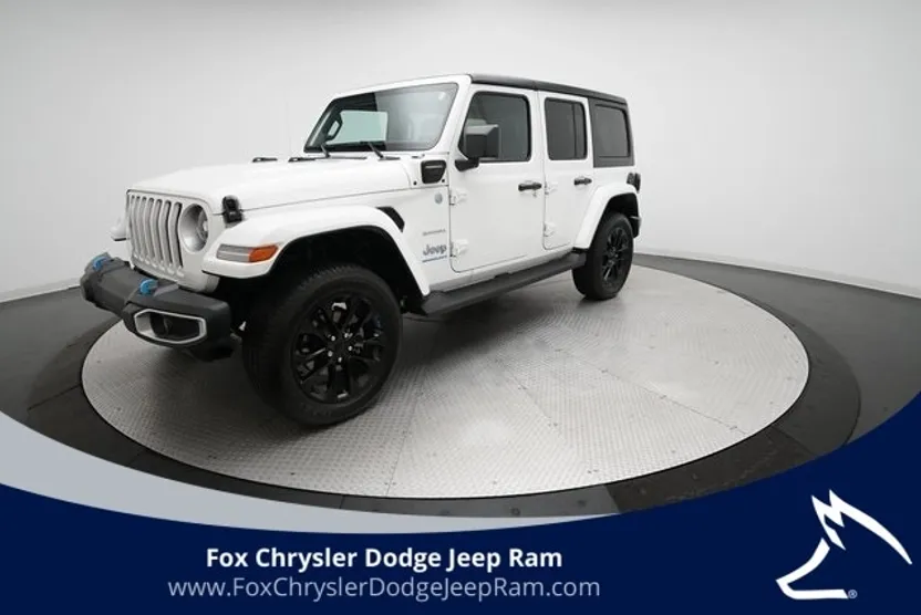 2023 Jeep Wrangler 4xe Sahara photo 1