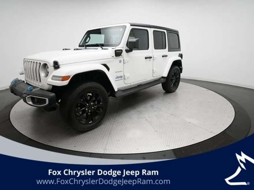 2023 Jeep Wrangler 4xe Sahara photo 1