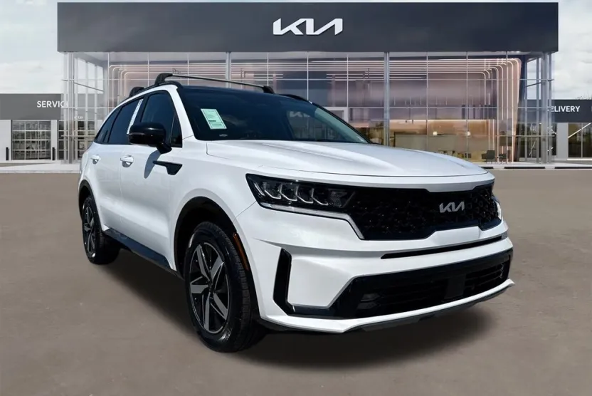 2022 Kia Sorento EX photo 1