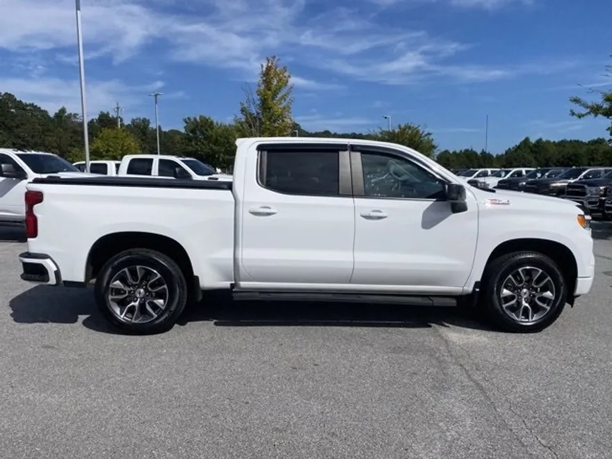 2022 Chevrolet Silverado 1500 RST photo 1