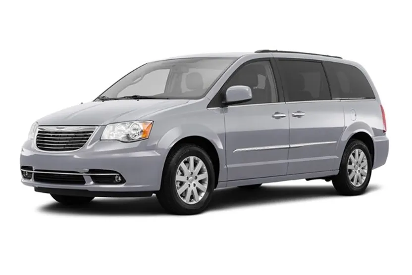 2016 Chrysler Town & Country Touring photo 1