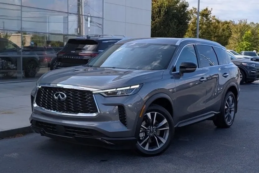 2024 Infiniti QX60 Luxe photo 1