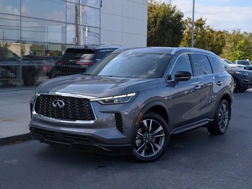 2024 Infiniti QX60 Luxe photo 1