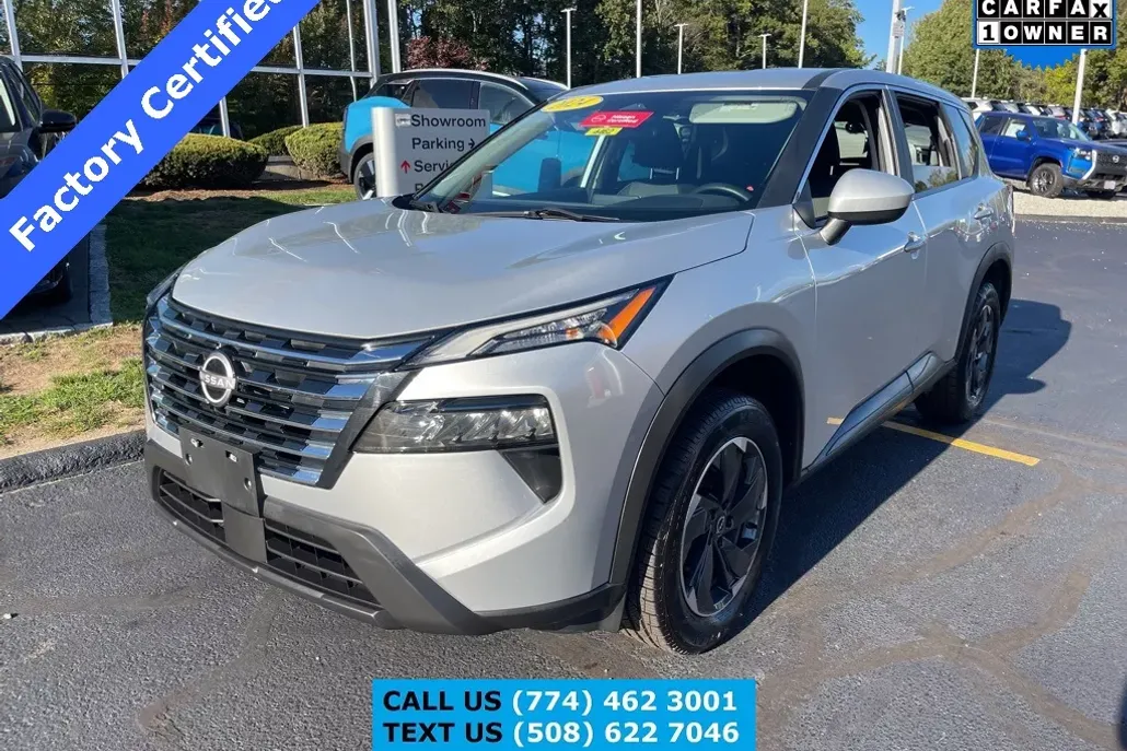 2024 Nissan Rogue SV photo 1