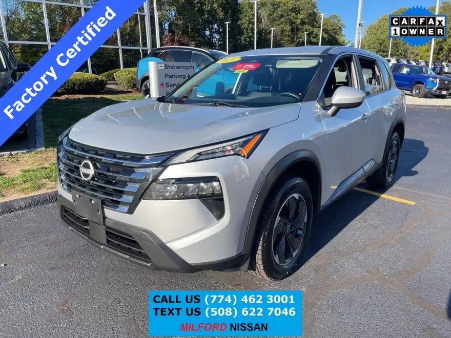 2024 Nissan Rogue SV photo 1