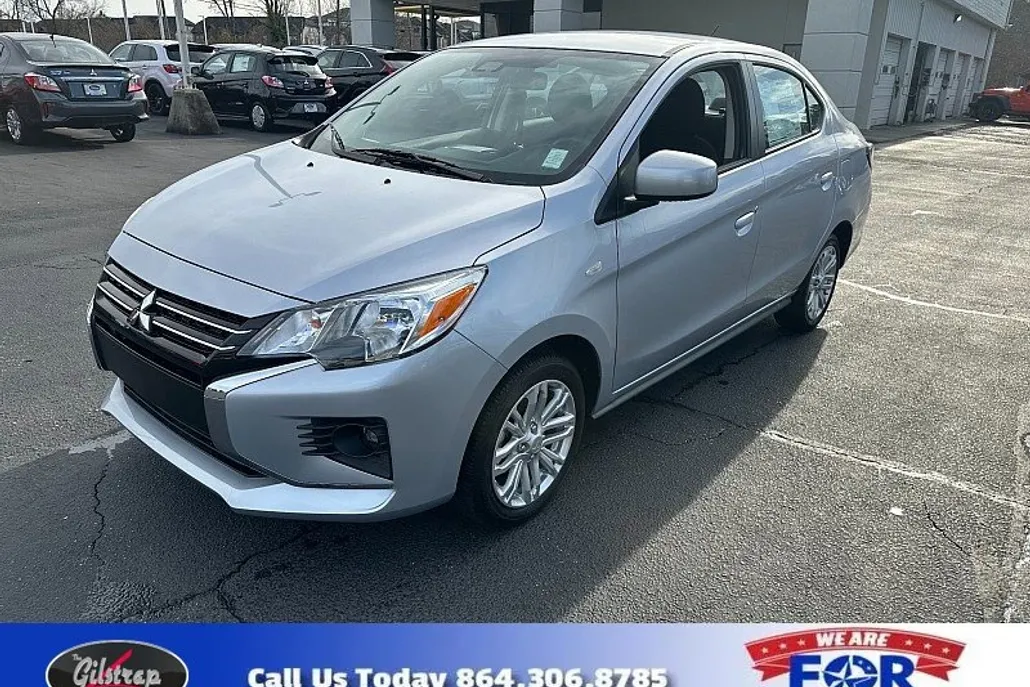 2024 Mitsubishi Mirage G4 LE photo 1