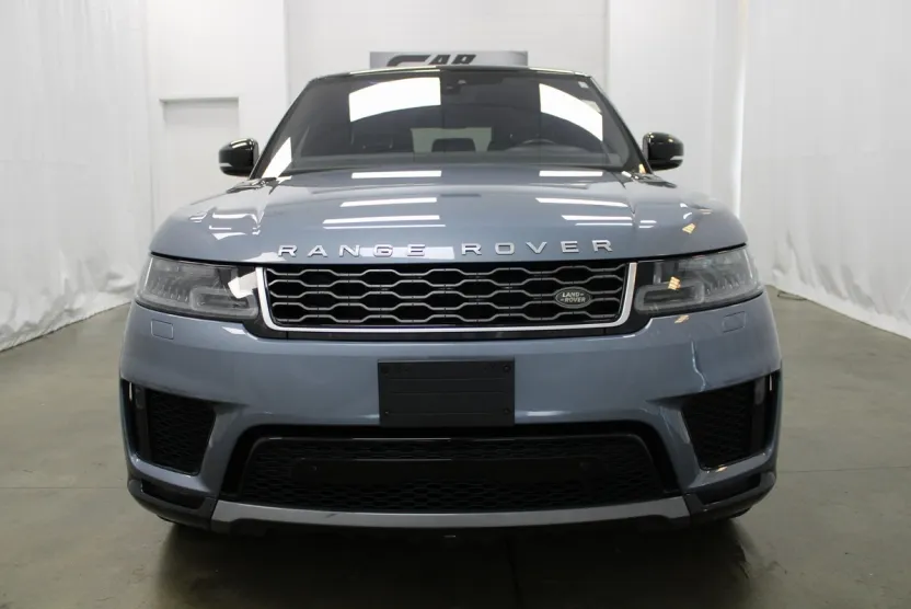 2020 Land Rover Range Rover Sport HSE photo 1