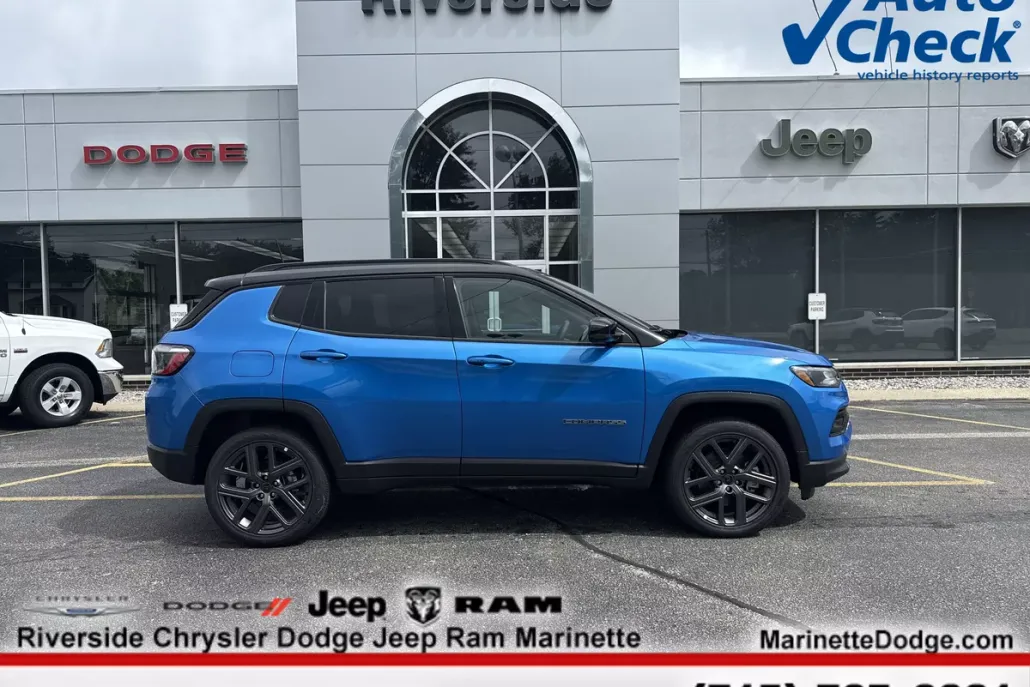 2025 Jeep Compass Limited photo 1