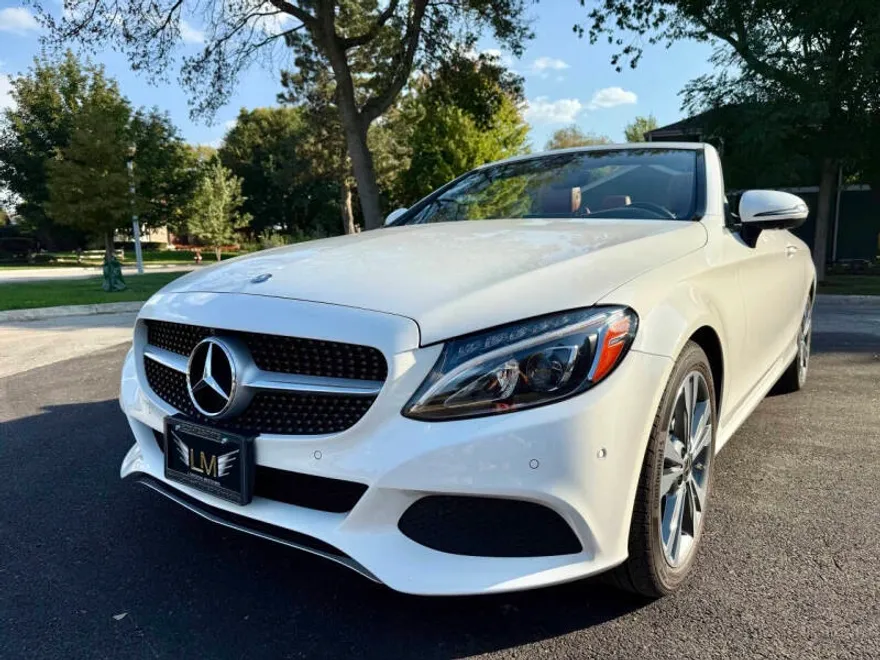 2017 Mercedes Benz C 300 4MATIC photo 1