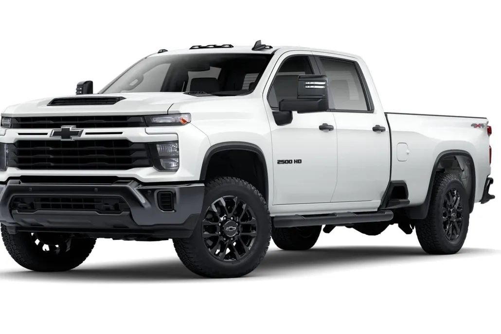 2025 Chevrolet Silverado 2500HD Custom photo 1