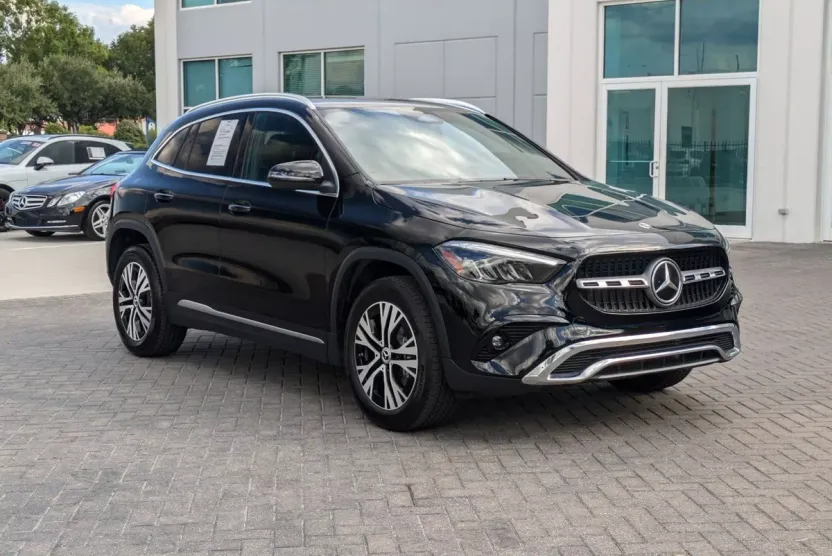 2025 Mercedes Benz GLA 250 photo 1