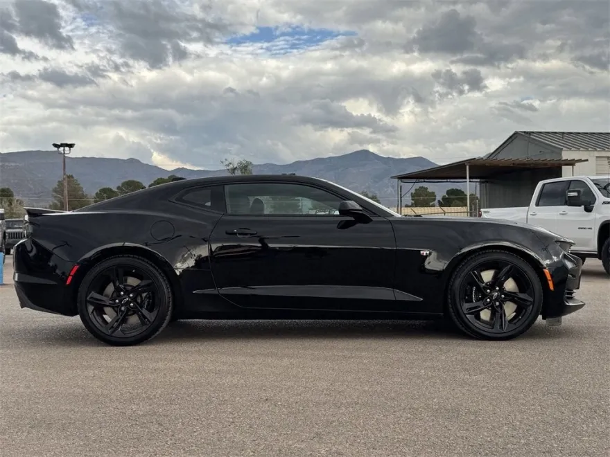2022 Chevrolet Camaro 2SS photo 1