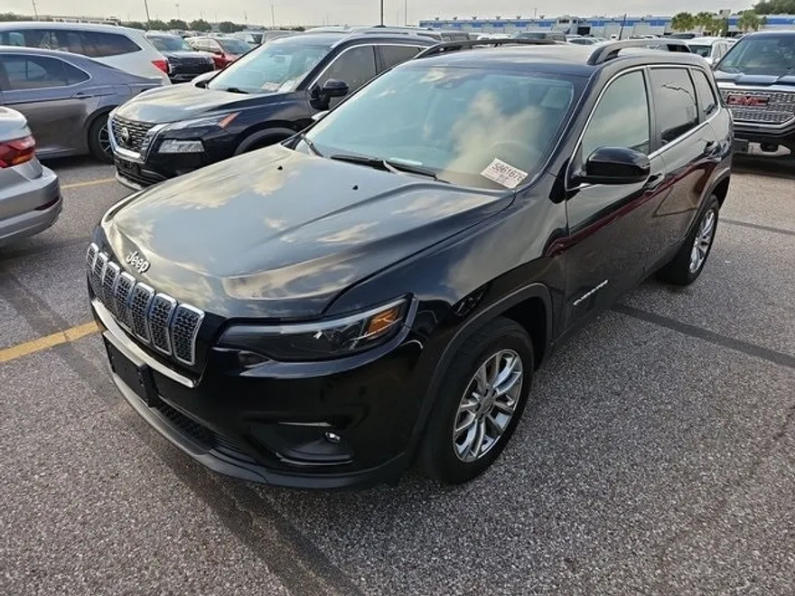 2022 Jeep Cherokee Latitude Lux photo 1