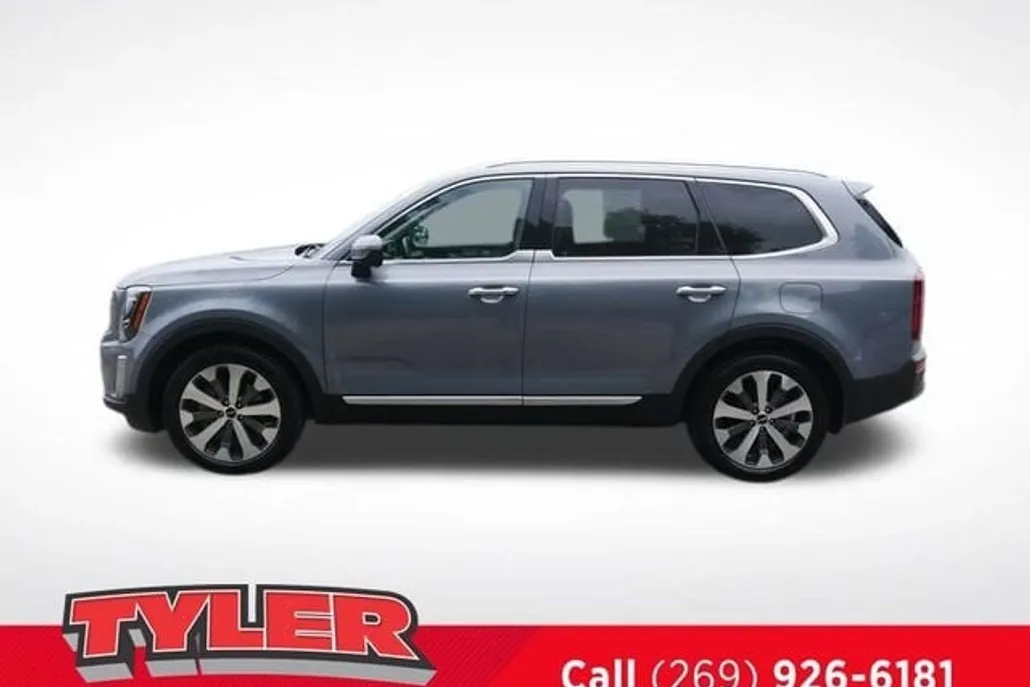 2022 Kia Telluride S photo 1