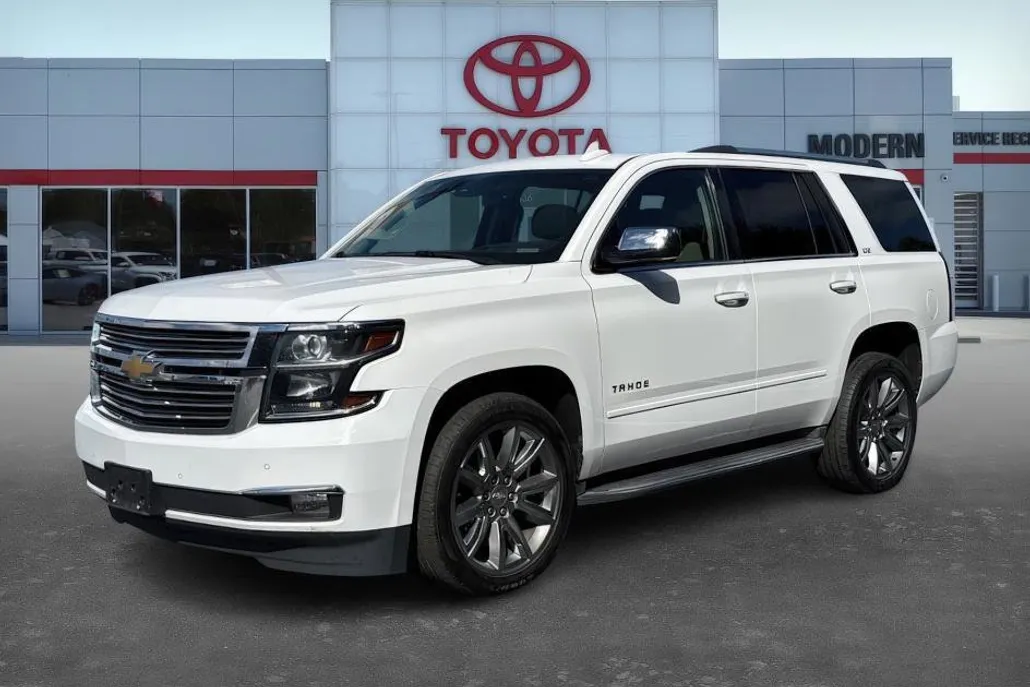 2016 Chevrolet Tahoe LTZ photo 1
