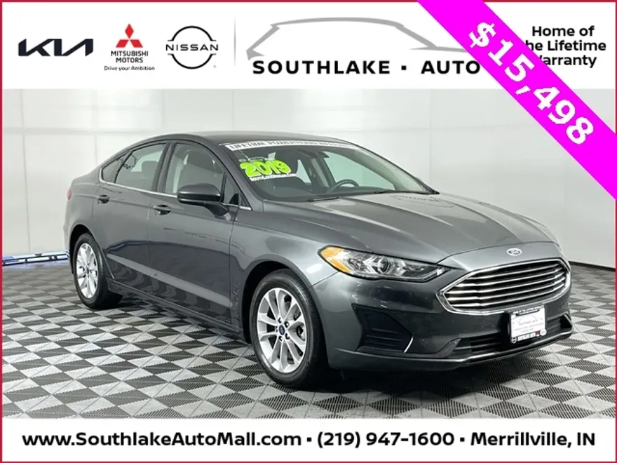 2019 Ford Fusion SE photo 1