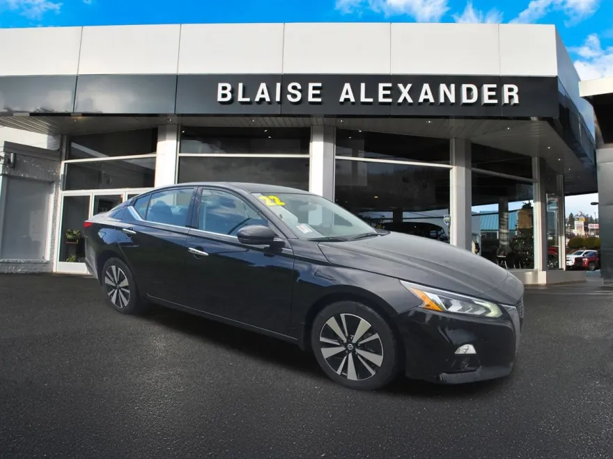 2022 Nissan Altima 2.5 SL photo 1