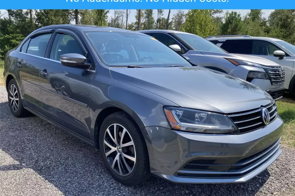 2017 Volkswagen Jetta 1.4T SE photo 1