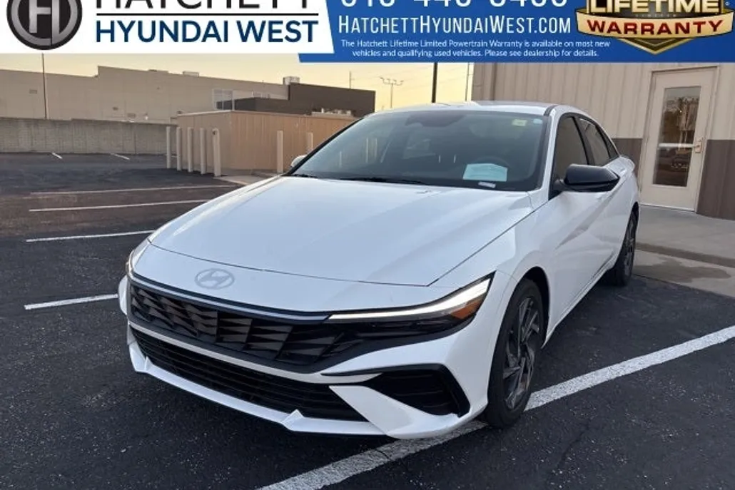 2025 Hyundai Elantra Hybrid SEL Sport photo 1