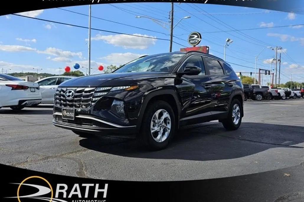 2022 Hyundai Tucson SEL photo 1
