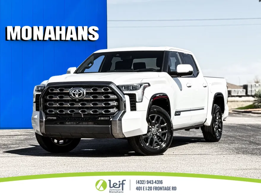 2023 Toyota Tundra Platinum photo 1