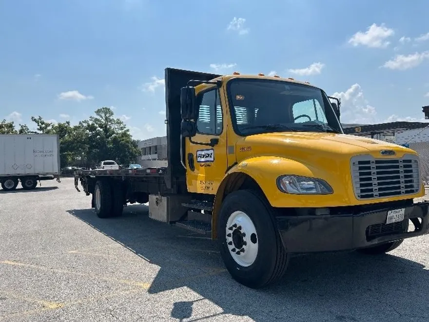 2019 Freightliner M2 106 Medium Duty photo 1