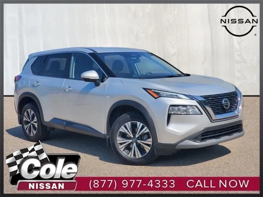 2021 Nissan Rogue SV photo 1