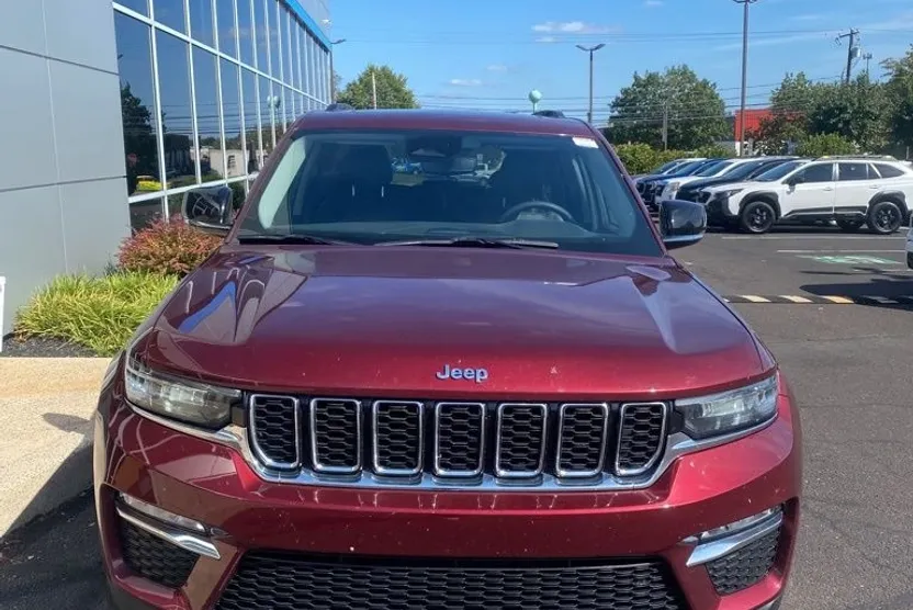 2022 Jeep Grand Cherokee Limited 4xe photo 1